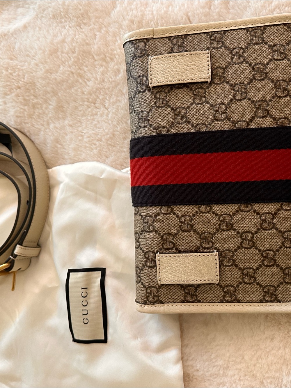 Gucci Beige GG Supreme Canvas Crossbody with Navy and Red Web Stripe - Picture 6 of 7